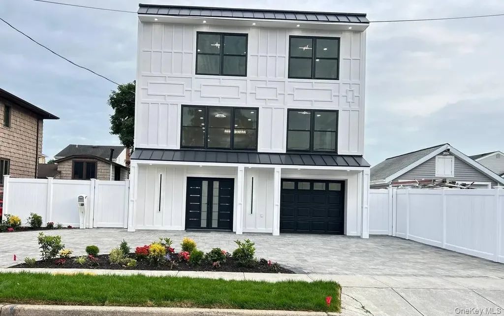 2450 Florin Court Bellmore NY 11710