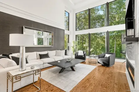 9 Kirby Lane N Rye NY 10580