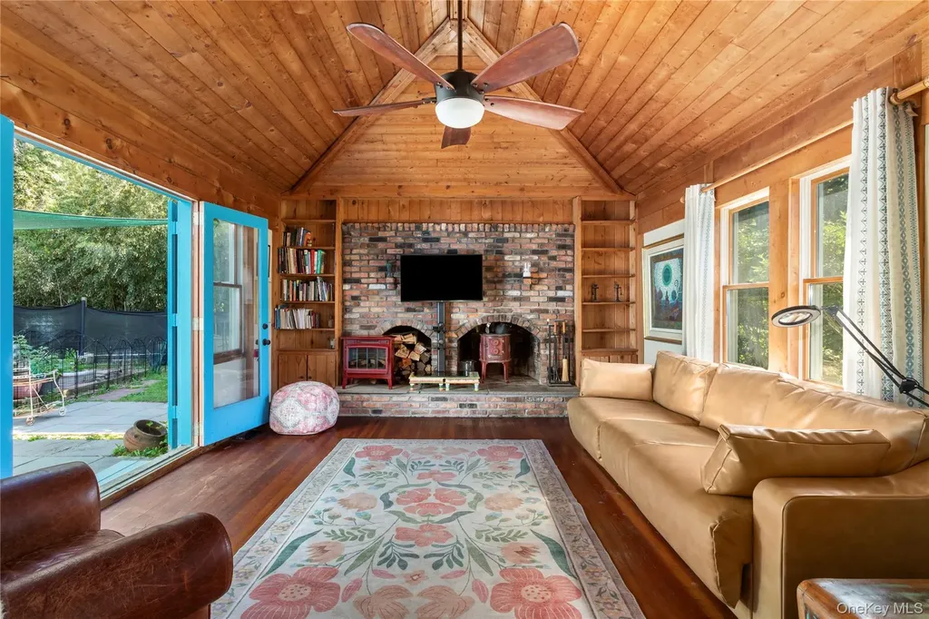 65 Hedges Road East Patchogue NY 11772