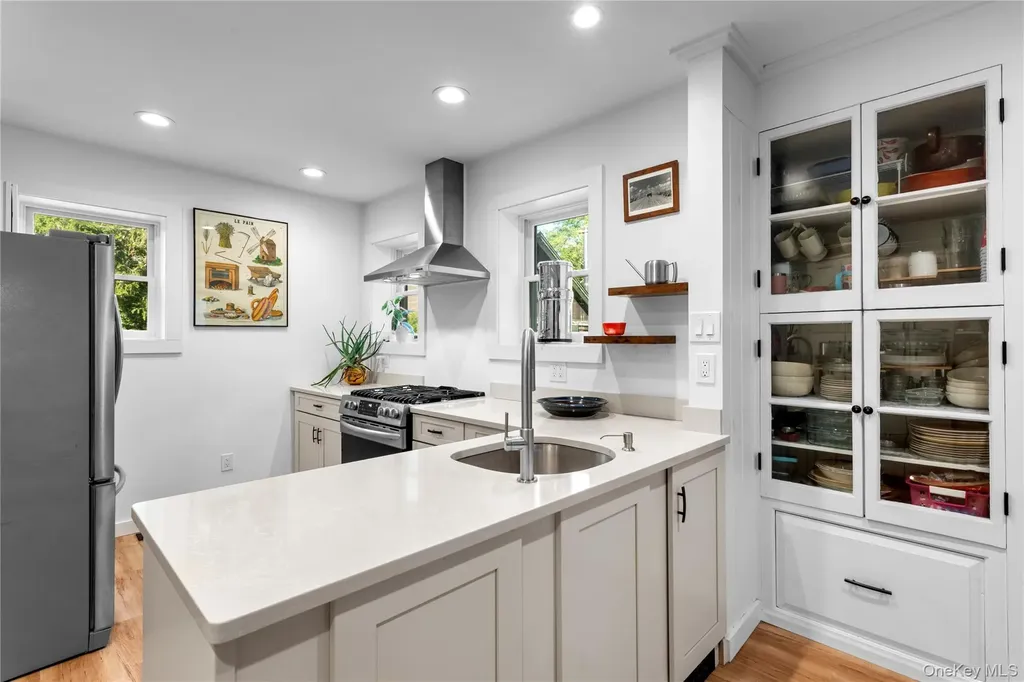 65 Hedges Road East Patchogue NY 11772
