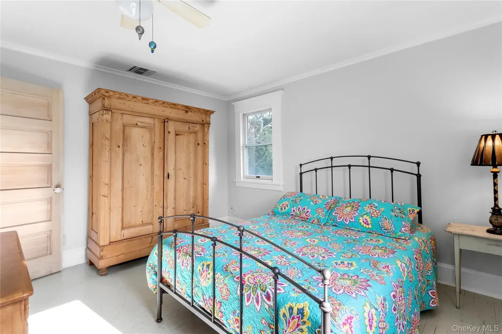 65 Hedges Road East Patchogue NY 11772