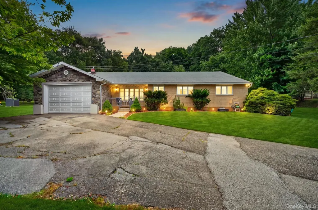 29 Brandy Lane Wappingers Falls NY 12590