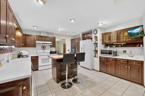 29 Brandy Lane Wappingers Falls NY 12590
