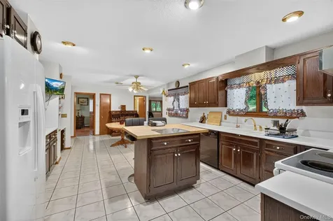 29 Brandy Lane Wappingers Falls NY 12590