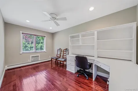 2 Jodi Drive Manorville NY 11949