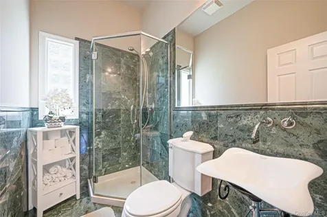 2 Jodi Drive Manorville NY 11949