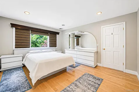 2 Jodi Drive Manorville NY 11949