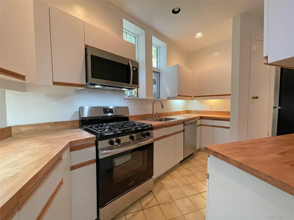 55 W Hartsdale Avenue Hartsdale NY 10530