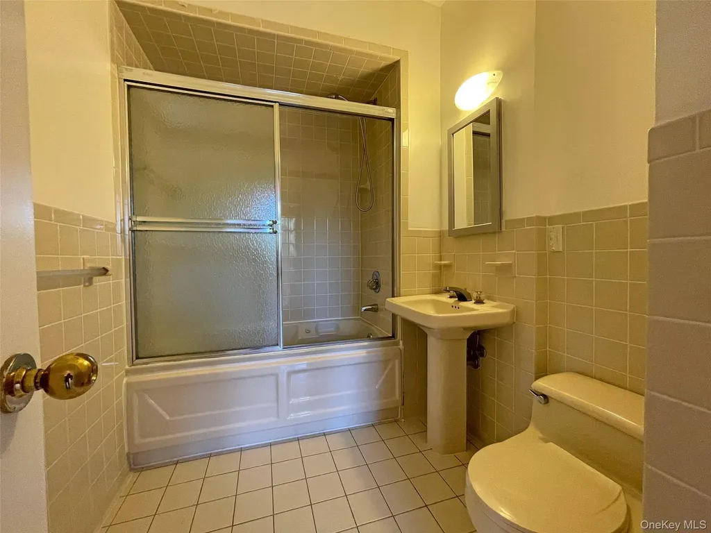 55 W Hartsdale Avenue Hartsdale NY 10530