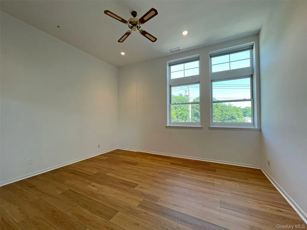 55 W Hartsdale Avenue Hartsdale NY 10530