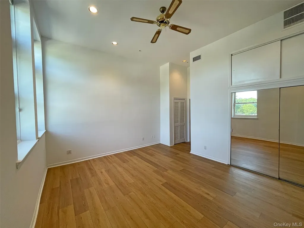 55 W Hartsdale Avenue Hartsdale NY 10530