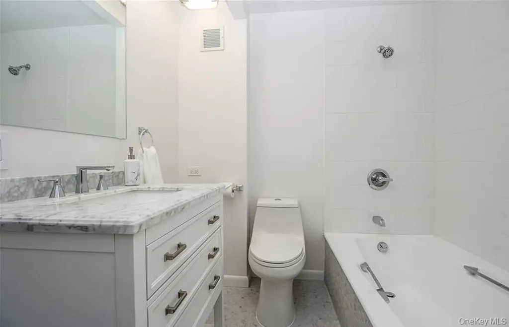 10 Cottage Place White Plains NY 10601