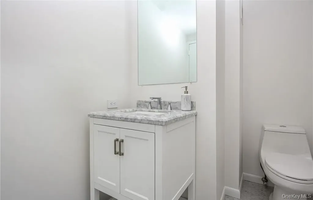 10 Cottage Place White Plains NY 10601