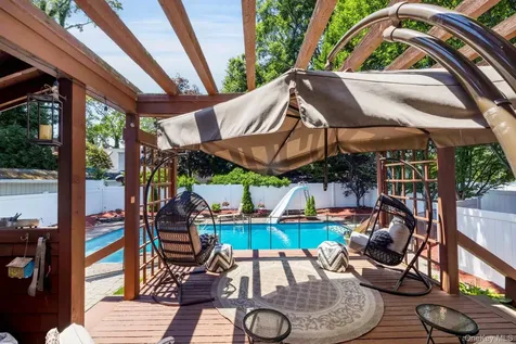 244 Grand Boulevard Massapequa Park NY 11762