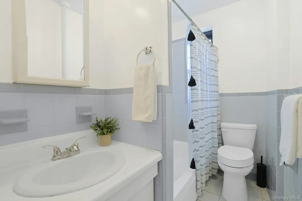 1273 North Avenue New Rochelle NY 10804