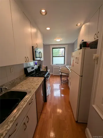 11 Greenridge Avenue White Plains NY 10605