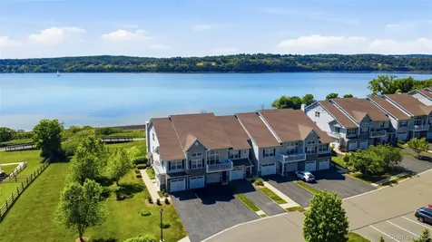 614 Sacandaga Loop Wappingers Falls NY 12590