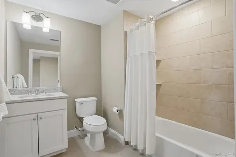 614 Sacandaga Loop Wappingers Falls NY 12590