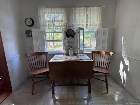 30 Starling Road Craryville NY 12521