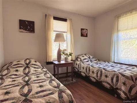 30 Starling Road Craryville NY 12521