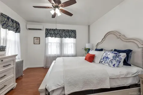 14527 Guy R Brewer Boulevard Springfield Gardens NY 11434