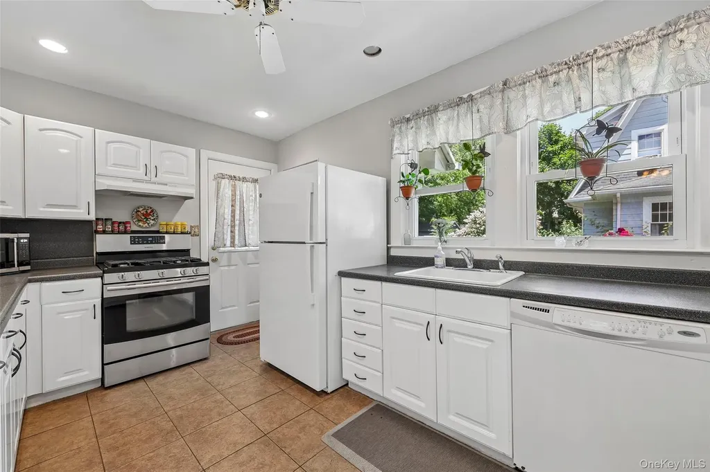 16 Spring Street Nyack NY 10960