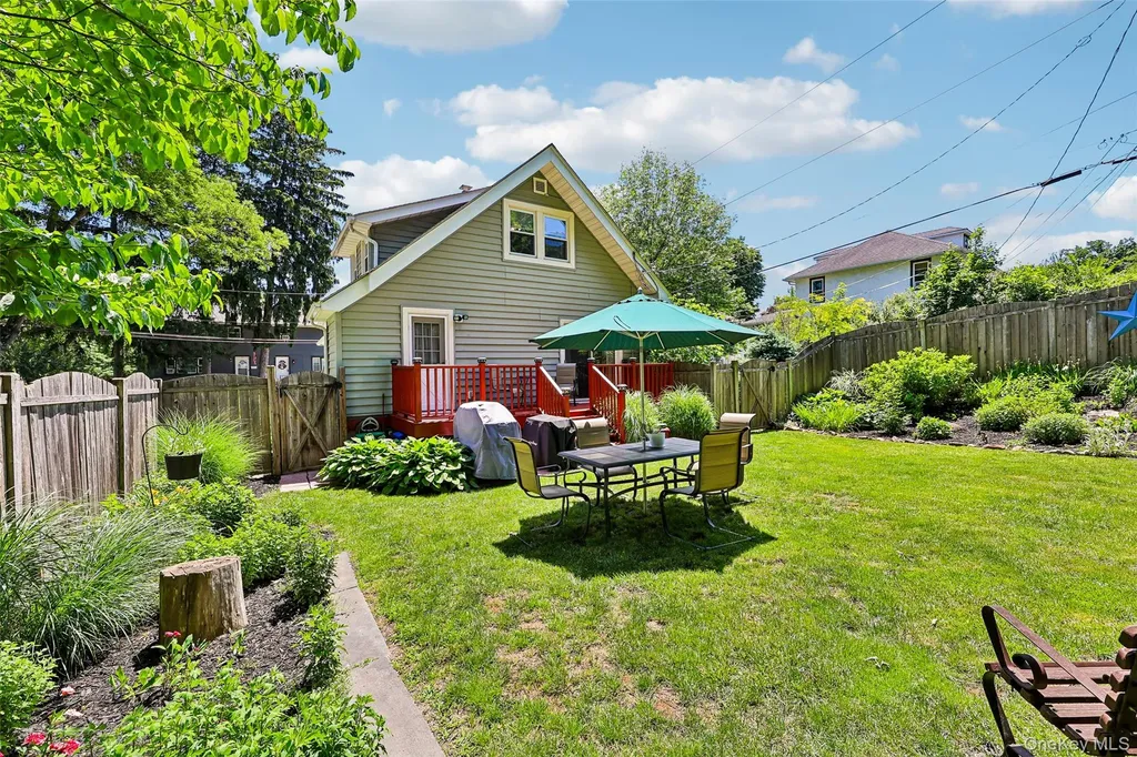 16 Spring Street Nyack NY 10960