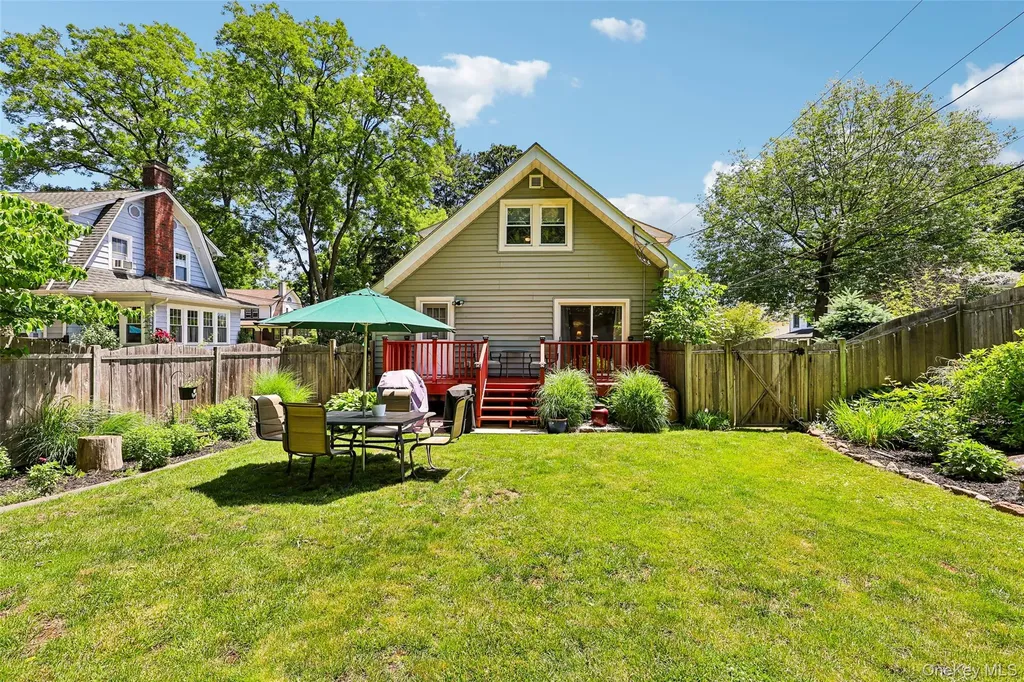 16 Spring Street Nyack NY 10960