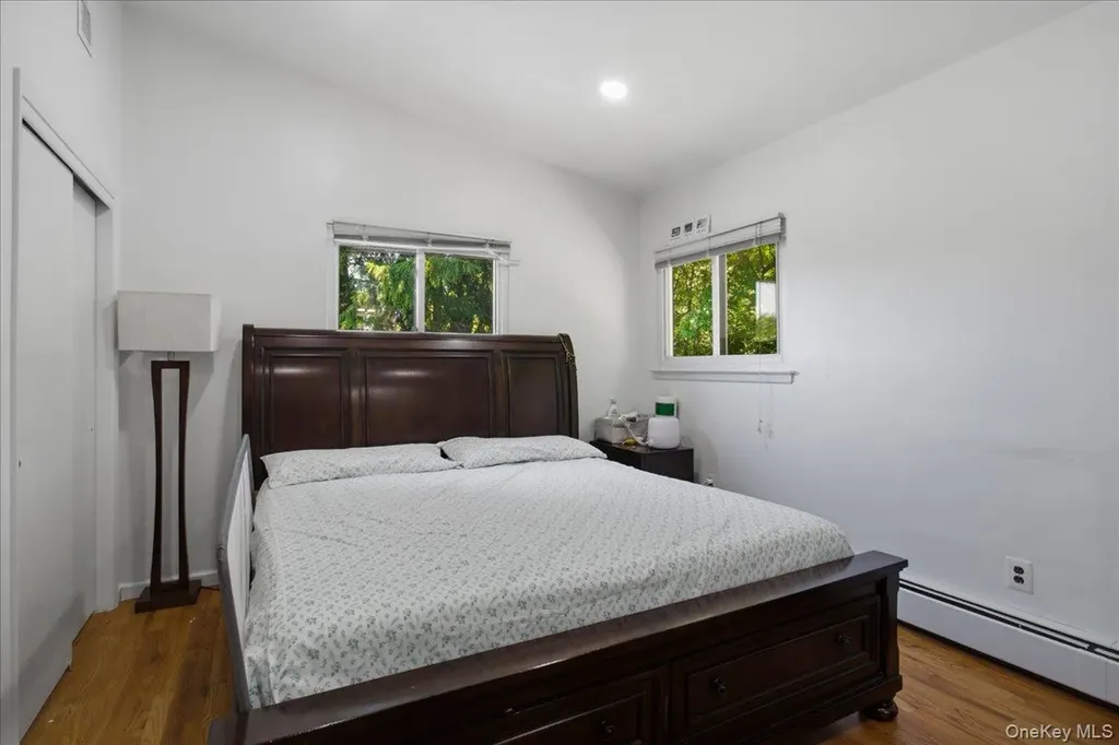 4 Medford Place Nanuet NY 10954