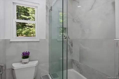 4 Medford Place Nanuet NY 10954
