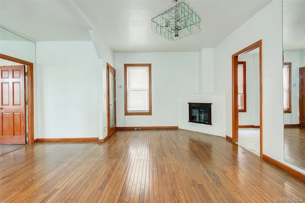 32-54 81st Street Jackson Heights NY 11370