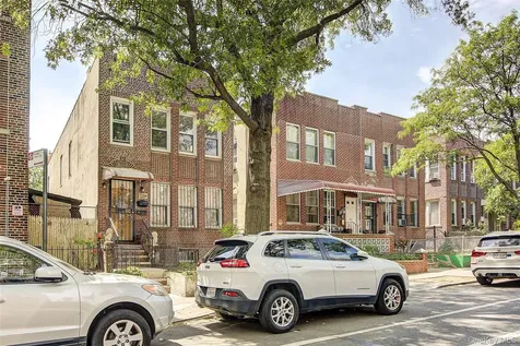 32-54 81st Street Jackson Heights NY 11370