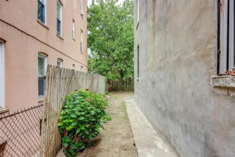32-54 81st Street Jackson Heights NY 11370