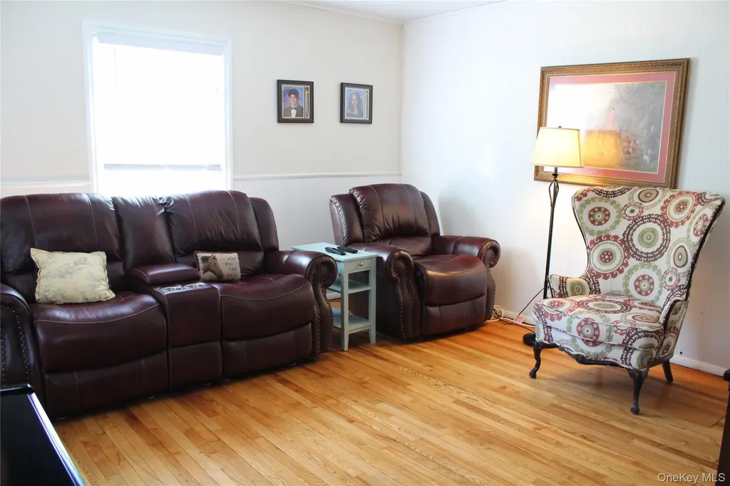 6 Howe Street Huntington Station NY 11746