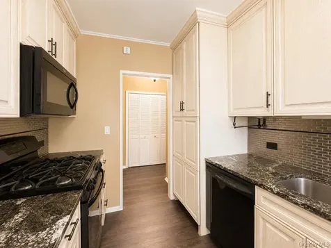27110 Grand Central Parkway Floral Park NY 11005