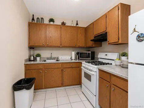 4779 White Plains Road Bronx NY 10470