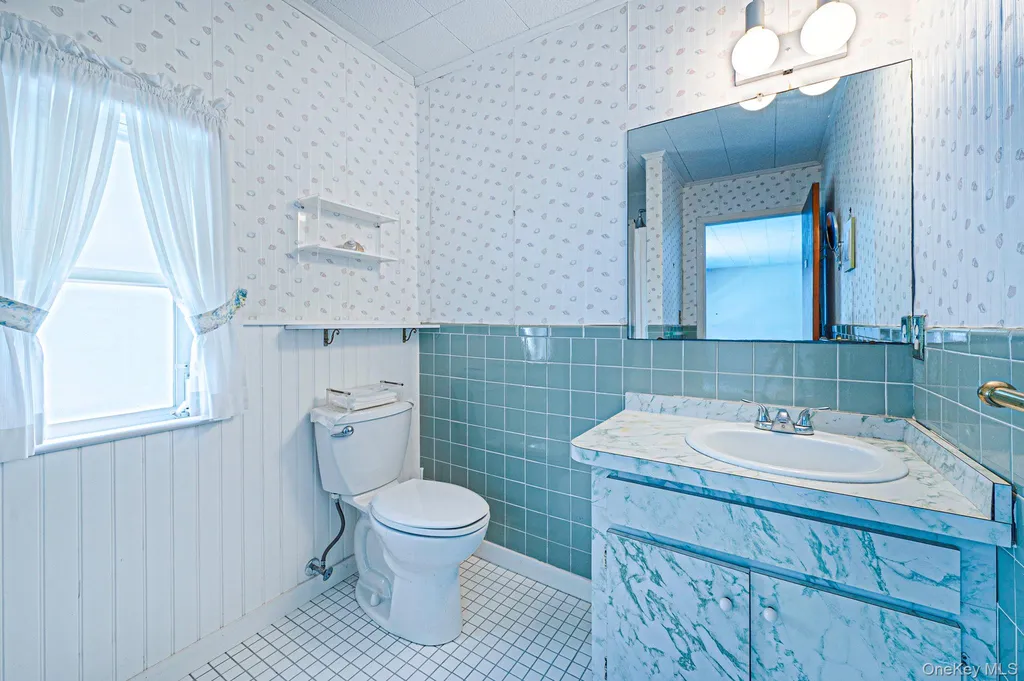 1520 Meday Avenue Mattituck NY 11952