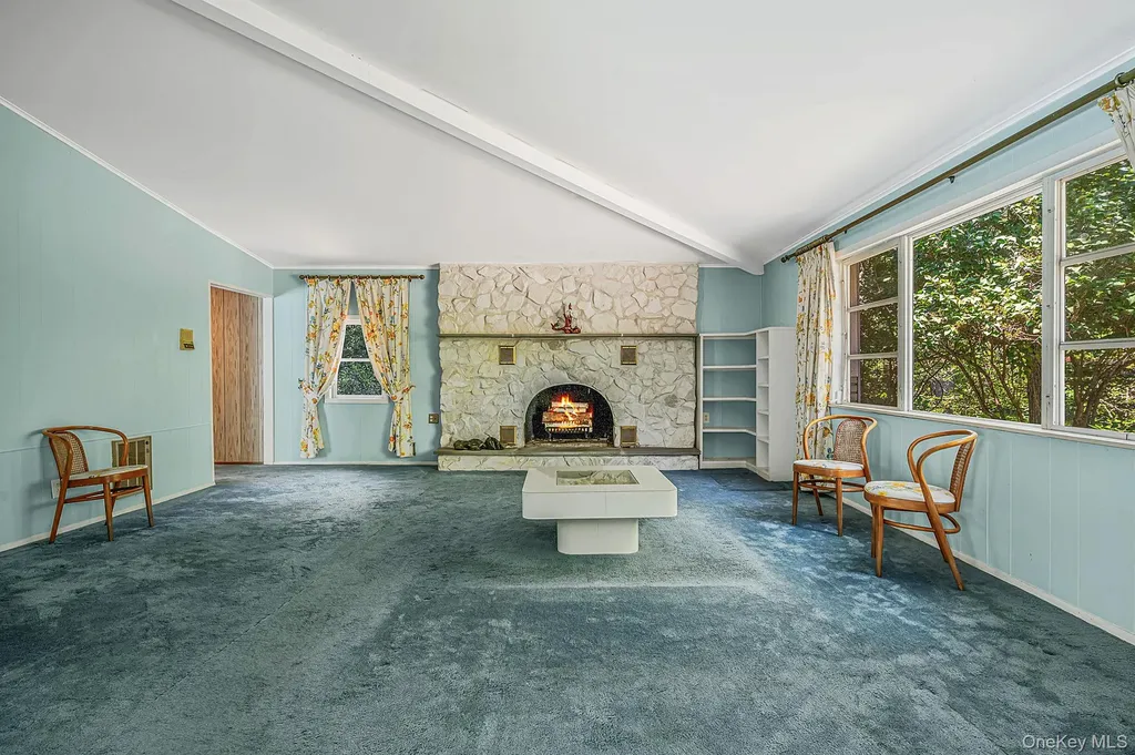 1520 Meday Avenue Mattituck NY 11952