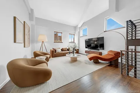 305 2nd Avenue New York (manhattan) NY 10003
