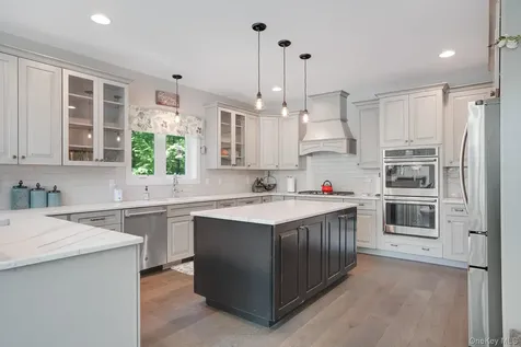 62 Flower Road Hopewell Junction NY 12533