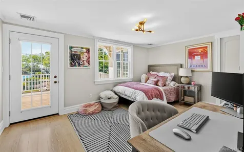 10 Magoun Road West Islip NY 11795