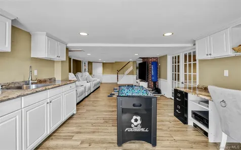 10 Magoun Road West Islip NY 11795