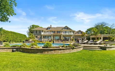 10 Magoun Road West Islip NY 11795