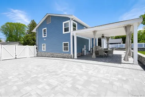 34 Fairdale Drive Brentwood NY 11717