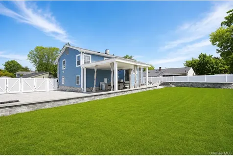 34 Fairdale Drive Brentwood NY 11717