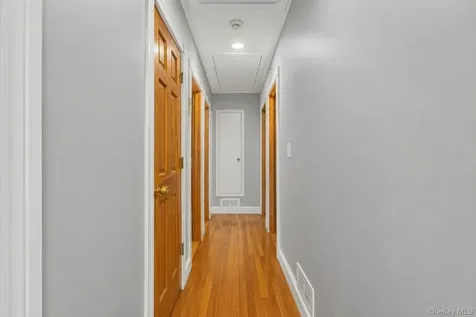 34 Fairdale Drive Brentwood NY 11717