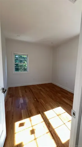 24934 147th Avenue Rosedale NY 11422