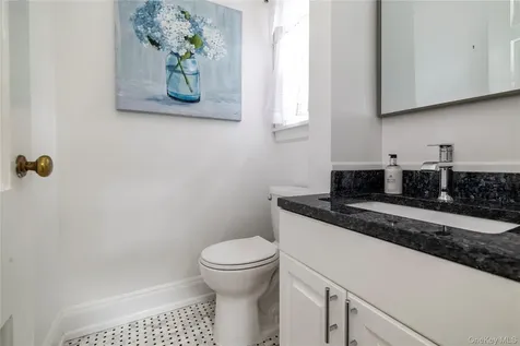 210 Demott Avenue Rockville Centre NY 11570