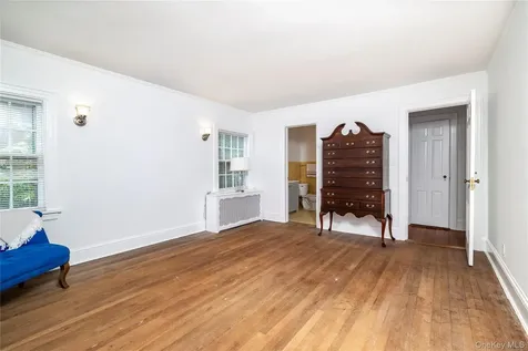 210 Demott Avenue Rockville Centre NY 11570