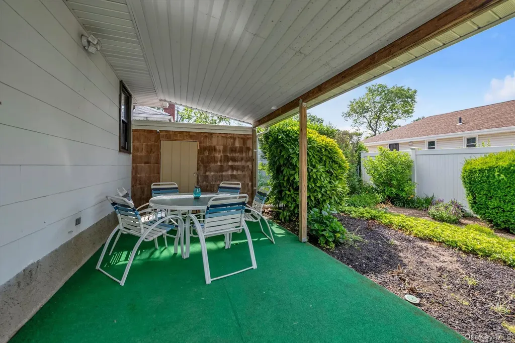 57 Lawrence Road Hempstead NY 11550